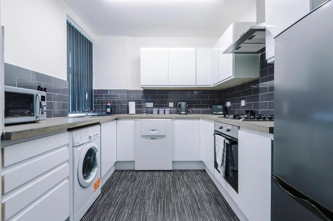 Cosy 3 Bed 3 Bath House - Central Liverpool -Self Check-In & Free Parking! Villa 0*,