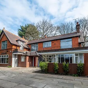 https://the-manor-large-luxury-home-in-bournemouth-sleeps-12.bournemouth-hotels.org