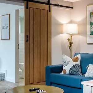 Host & - The Georgian Coach House 2 Apartment