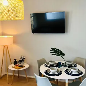 https://opulent-living-cambridge-centre.cambridgehotelsuk.com